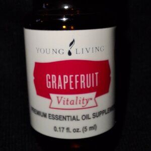 Grapefruit Vitality essential oil